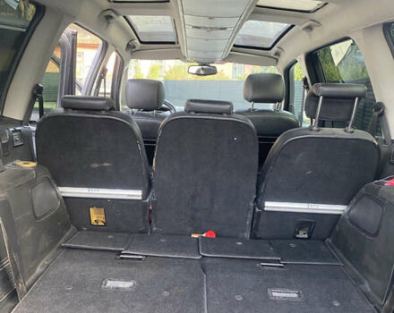 Серый Форд Галакси, объемом двигателя 2 л и пробегом 327 тыс. км за 9500 $, фото 12 на Automoto.ua