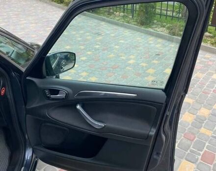 Сірий Форд Галаксі, об'ємом двигуна 2.18 л та пробігом 260 тис. км за 8000 $, фото 13 на Automoto.ua