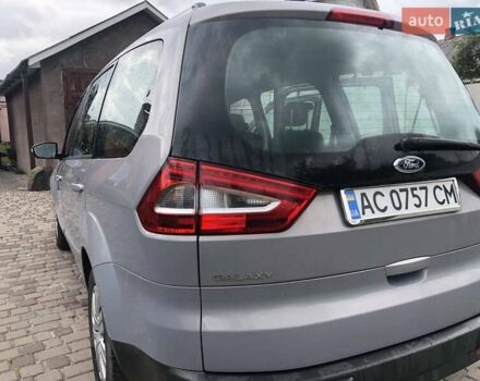 Серый Форд Галакси, объемом двигателя 1.6 л и пробегом 269 тыс. км за 10500 $, фото 2 на Automoto.ua