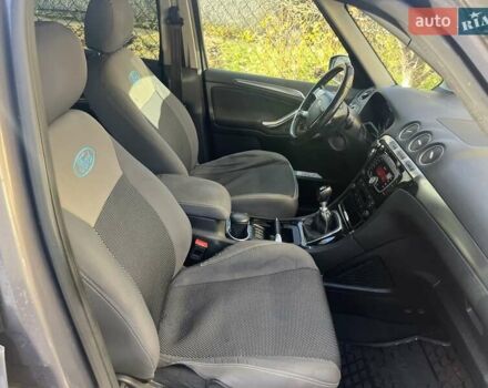 Серый Форд Галакси, объемом двигателя 2 л и пробегом 225 тыс. км за 9000 $, фото 7 на Automoto.ua