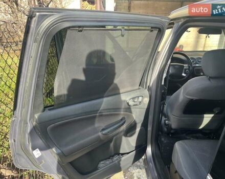 Серый Форд Галакси, объемом двигателя 2 л и пробегом 225 тыс. км за 9000 $, фото 8 на Automoto.ua