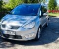 Серый Форд Галакси, объемом двигателя 2 л и пробегом 273 тыс. км за 10700 $, фото 1 на Automoto.ua