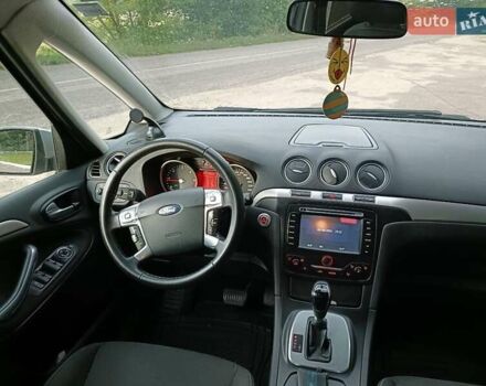 Форд Галакси 2013 в Рокитном на Automoto.ua Серый Форд Галакси, объемом двигателя 2 л и пробегом 347 тыс. км за 9400 $, фото 5 на Automoto.ua