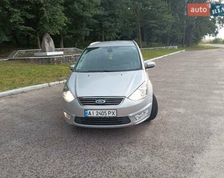 Форд Галакси 2013 в Рокитном на Automoto.ua Серый Форд Галакси, объемом двигателя 2 л и пробегом 347 тыс. км за 9400 $, фото 1 на Automoto.ua