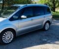 Серый Форд Галакси, объемом двигателя 2 л и пробегом 273 тыс. км за 11000 $, фото 1 на Automoto.ua