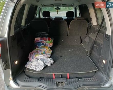 Форд Галакси 2013 в Рокитном на Automoto.ua Серый Форд Галакси, объемом двигателя 2 л и пробегом 347 тыс. км за 9400 $, фото 9 на Automoto.ua