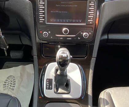 Серый Форд Галакси, объемом двигателя 2 л и пробегом 240 тыс. км за 12200 $, фото 10 на Automoto.ua