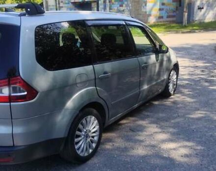 Серый Форд Галакси, объемом двигателя 2 л и пробегом 273 тыс. км за 11000 $, фото 4 на Automoto.ua