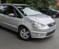 Сірий Форд Галаксі, об'ємом двигуна 2 л та пробігом 270 тис. км за 14349 $, фото 1 на Automoto.ua