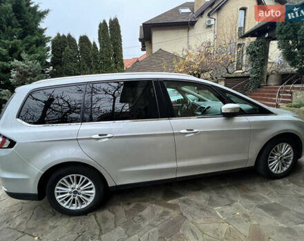 Серый Форд Галакси, объемом двигателя 2 л и пробегом 114 тыс. км за 25000 $, фото 6 на Automoto.ua