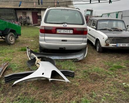 Серый Форд Галакси, объемом двигателя 2 л и пробегом 200 тыс. км за 1183 $, фото 6 на Automoto.ua