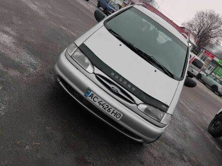 Серый Форд Галакси, объемом двигателя 2 л и пробегом 400 тыс. км за 2800 $, фото 1 на Automoto.ua