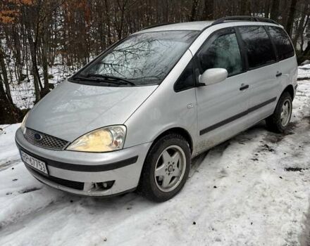 Сірий Форд Галаксі, об'ємом двигуна 1.9 л та пробігом 320 тис. км за 1750 $, фото 1 на Automoto.ua