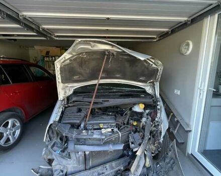 Сірий Форд Галаксі, об'ємом двигуна 2.3 л та пробігом 210 тис. км за 1650 $, фото 1 на Automoto.ua