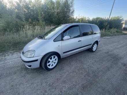 Форд Галакси 2001 в Чернигове на Automoto.ua Серый Форд Галакси, объемом двигателя 1.9 л и пробегом 600 тыс. км за 3000 $, фото 1 на Automoto.ua