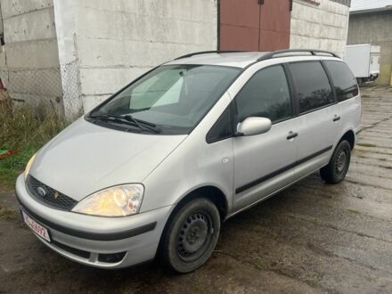 Серый Форд Галакси, объемом двигателя 1.9 л и пробегом 247 тыс. км за 1162 $, фото 1 на Automoto.ua