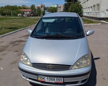 Сірий Форд Галаксі, об'ємом двигуна 1.9 л та пробігом 320 тис. км за 4900 $, фото 1 на Automoto.ua