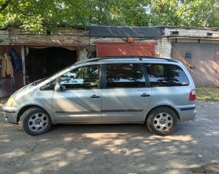 Сірий Форд Галаксі, об'ємом двигуна 1.9 л та пробігом 290 тис. км за 3509 $, фото 1 на Automoto.ua