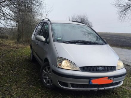 Серый Форд Галакси, объемом двигателя 2 л и пробегом 500 тыс. км за 3450 $, фото 1 на Automoto.ua