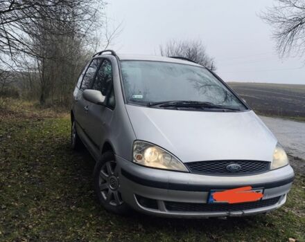 Сірий Форд Галаксі, об'ємом двигуна 2 л та пробігом 500 тис. км за 3450 $, фото 1 на Automoto.ua