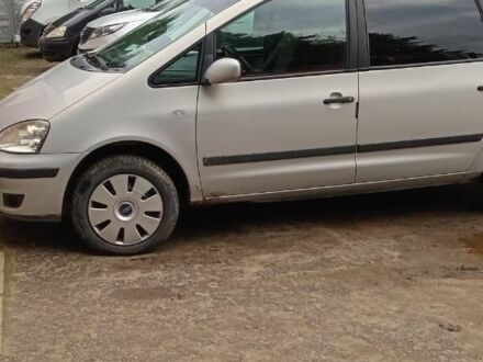 Сірий Форд Галаксі, об'ємом двигуна 0 л та пробігом 295 тис. км за 4200 $, фото 1 на Automoto.ua