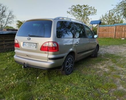 Серый Форд Галакси, объемом двигателя 1.9 л и пробегом 275 тыс. км за 3200 $, фото 1 на Automoto.ua