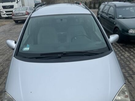 Серый Форд Галакси, объемом двигателя 1.9 л и пробегом 300 тыс. км за 2100 $, фото 1 на Automoto.ua