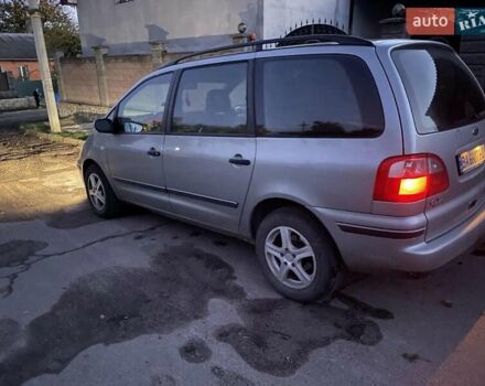 Сірий Форд Галаксі, об'ємом двигуна 1.9 л та пробігом 260 тис. км за 5500 $, фото 1 на Automoto.ua