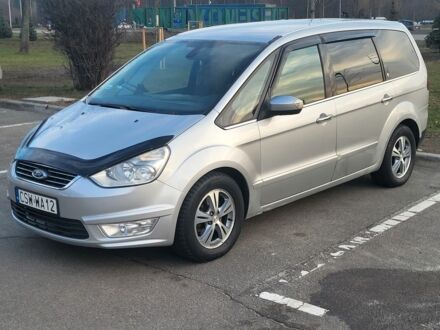 Сірий Форд Галаксі, об'ємом двигуна 1.8 л та пробігом 280 тис. км за 4500 $, фото 1 на Automoto.ua