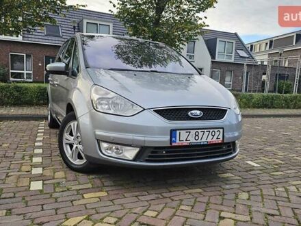 Сірий Форд Галаксі, об'ємом двигуна 1.8 л та пробігом 234 тис. км за 7000 $, фото 1 на Automoto.ua