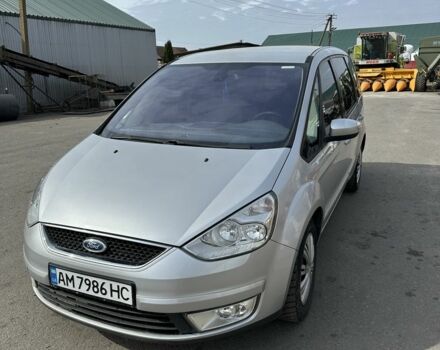 Сірий Форд Галаксі, об'ємом двигуна 2 л та пробігом 250 тис. км за 6900 $, фото 1 на Automoto.ua