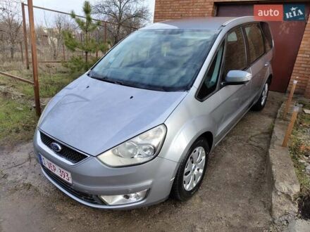 Форд Галаксі 2008 у Кропивницькому (Кіровограді) на Automoto.ua Сірий Форд Галаксі, об'ємом двигуна 0 л та пробігом 220 тис. км за 3500 $, фото 1 на Automoto.ua