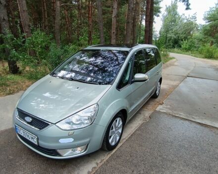 Серый Форд Галакси, объемом двигателя 2.3 л и пробегом 278 тыс. км за 7199 $, фото 1 на Automoto.ua