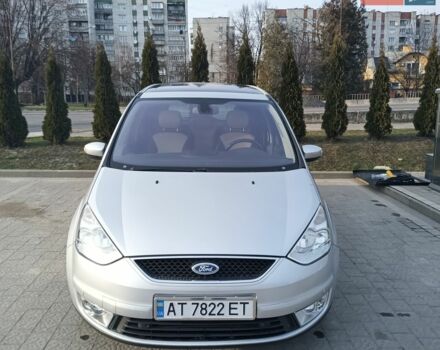 Сірий Форд Галаксі, об'ємом двигуна 2 л та пробігом 295 тис. км за 8000 $, фото 1 на Automoto.ua