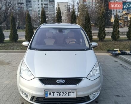 Сірий Форд Галаксі, об'ємом двигуна 2 л та пробігом 295 тис. км за 9500 $, фото 1 на Automoto.ua