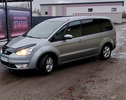Серый Форд Галакси, объемом двигателя 2 л и пробегом 270 тыс. км за 9999 $, фото 1 на Automoto.ua