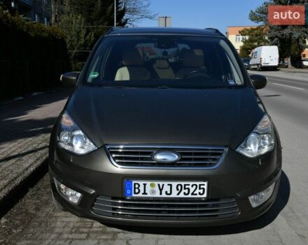 Серый Форд Галакси, объемом двигателя 2 л и пробегом 224 тыс. км за 12000 $, фото 1 на Automoto.ua