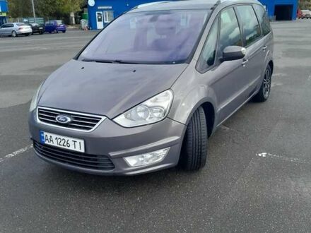 Серый Форд Галакси, объемом двигателя 2 л и пробегом 362 тыс. км за 10200 $, фото 1 на Automoto.ua
