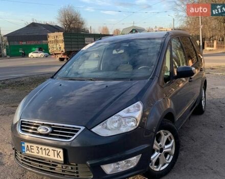 Серый Форд Галакси, объемом двигателя 2 л и пробегом 357 тыс. км за 8499 $, фото 1 на Automoto.ua