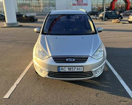 Серый Форд Галакси, объемом двигателя 2 л и пробегом 317 тыс. км за 11200 $, фото 1 на Automoto.ua