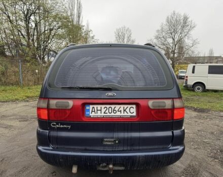 Синий Форд Галакси, объемом двигателя 2 л и пробегом 350 тыс. км за 3000 $, фото 3 на Automoto.ua