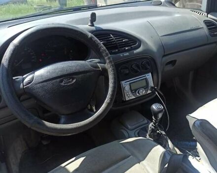 Форд Галакси 1997 в Черновцах на Automoto.ua Синий Форд Галакси, объемом двигателя 1.9 л и пробегом 350 тыс. км за 3100 $, фото 1 на Automoto.ua