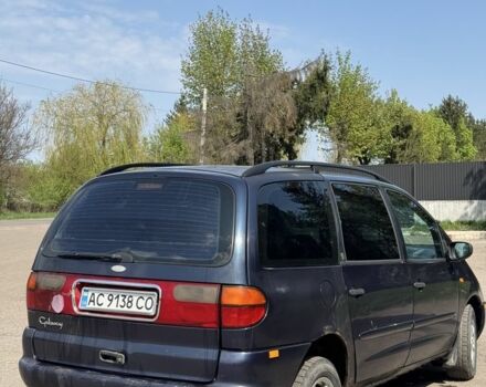 Синий Форд Галакси, объемом двигателя 2.3 л и пробегом 500 тыс. км за 1600 $, фото 4 на Automoto.ua