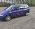 Синий Форд Галакси, объемом двигателя 1.9 л и пробегом 320 тыс. км за 2150 $, фото 1 на Automoto.ua