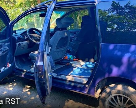 Синий Форд Галакси, объемом двигателя 1.9 л и пробегом 440 тыс. км за 4500 $, фото 4 на Automoto.ua