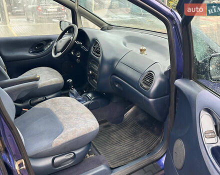 Синий Форд Галакси, объемом двигателя 1.9 л и пробегом 305 тыс. км за 2999 $, фото 14 на Automoto.ua