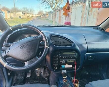 Синій Форд Галаксі, об'ємом двигуна 1.9 л та пробігом 360 тис. км за 2950 $, фото 5 на Automoto.ua