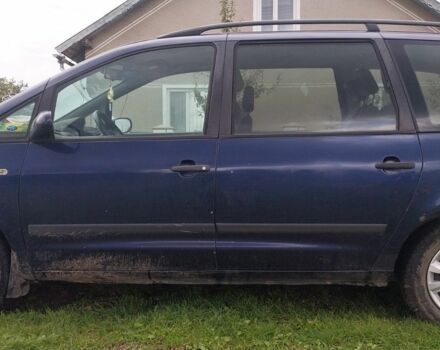 Синий Форд Галакси, объемом двигателя 1.9 л и пробегом 350 тыс. км за 3000 $, фото 1 на Automoto.ua