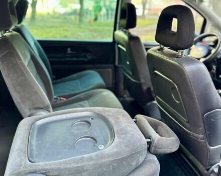 Синій Форд Галаксі, об'ємом двигуна 1.9 л та пробігом 300 тис. км за 2999 $, фото 7 на Automoto.ua