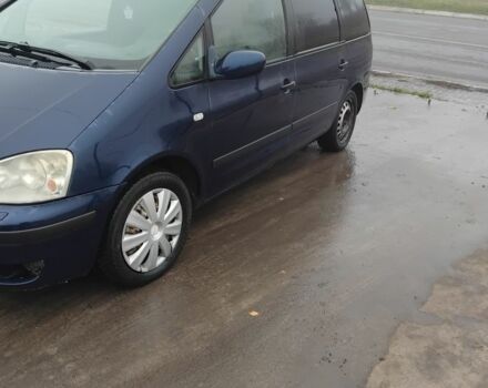 Синій Форд Галаксі, об'ємом двигуна 1.9 л та пробігом 111 тис. км за 1905 $, фото 1 на Automoto.ua